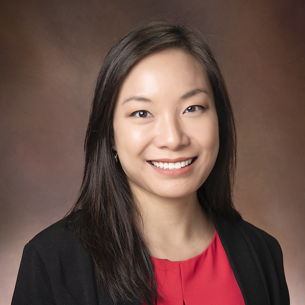 headshot Joyce Chang