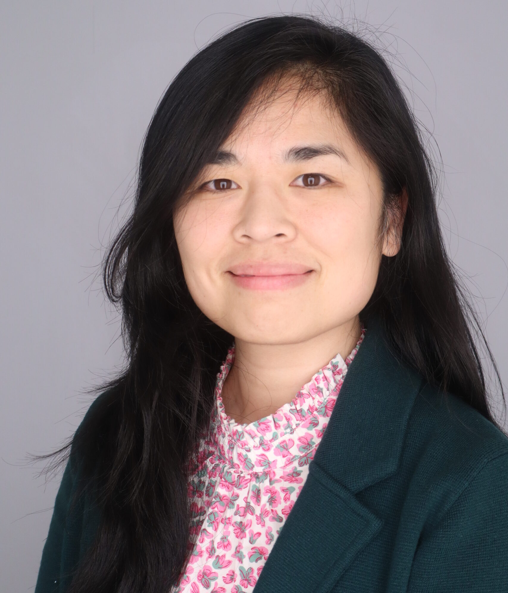 Celia Tam Headshot