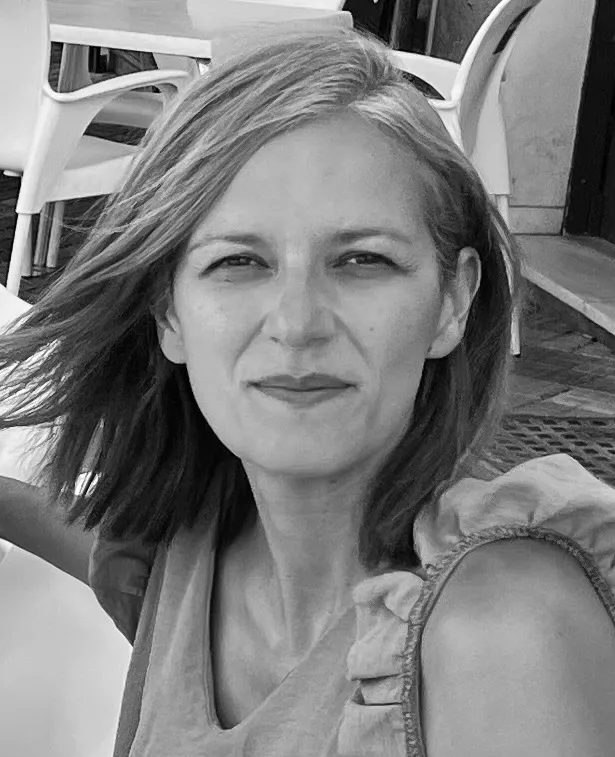 Headshot of Vanda Faria 