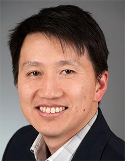 Headshot of Timothy Yu.