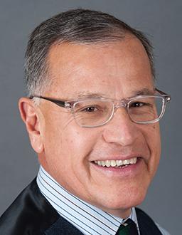 Alejandro Flores, MD